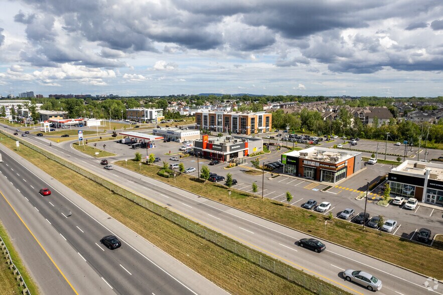 More Photos Of 3290-3340 Av 100E, Laval Office For Sale