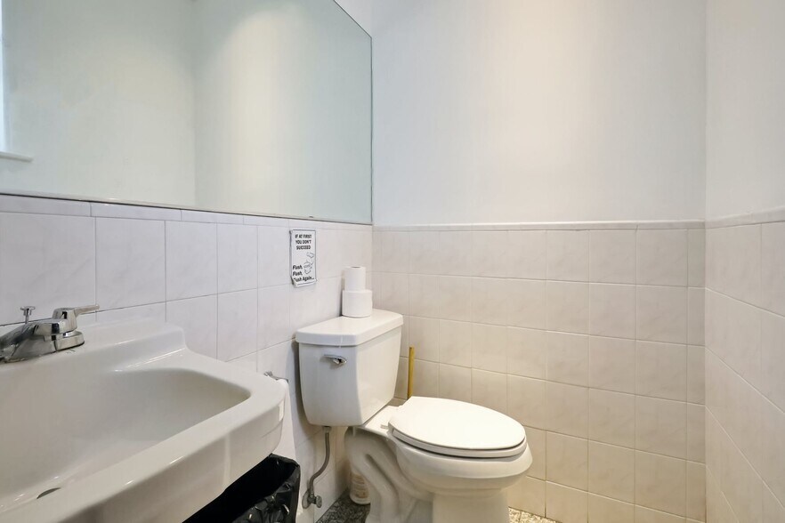 More Photos Of 45 N Village Ave, Rockville Centre Office For Sale