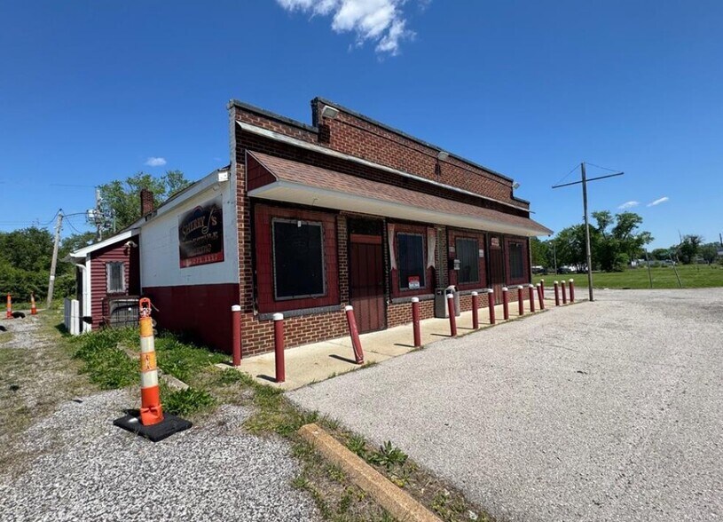More Photos Of 4815 Bunkum Rd, East Saint Louis Specialty For Sale
