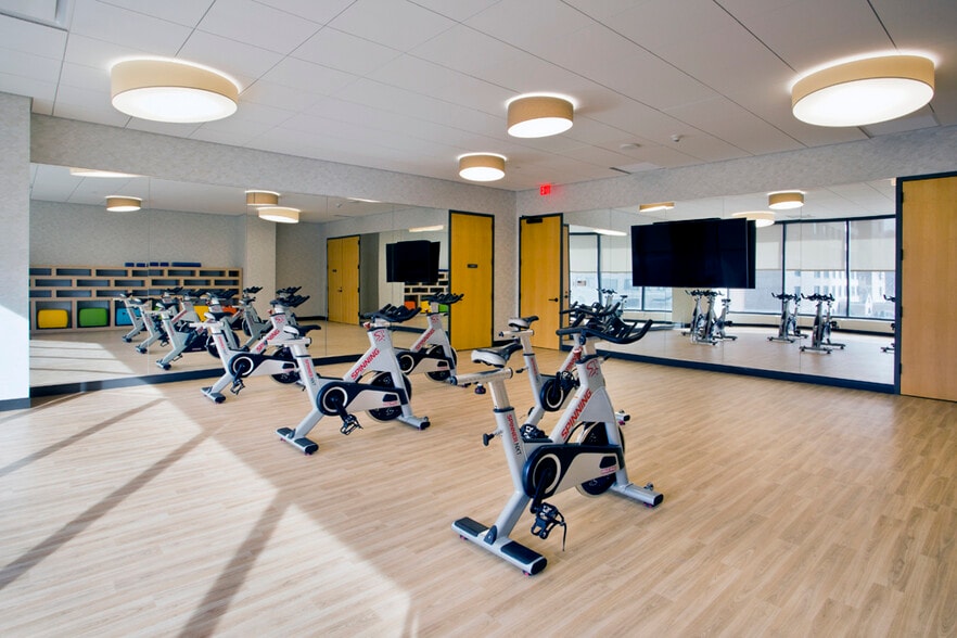 More Photos Of 50 Main St, White Plains Office For Lease