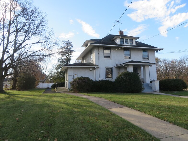 More Photos Of 286 E Main St, Somerville Medical For Lease