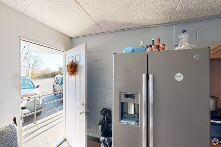 More Photos Of 1211 S Lee Hwy, Cleveland Apartments For Sale