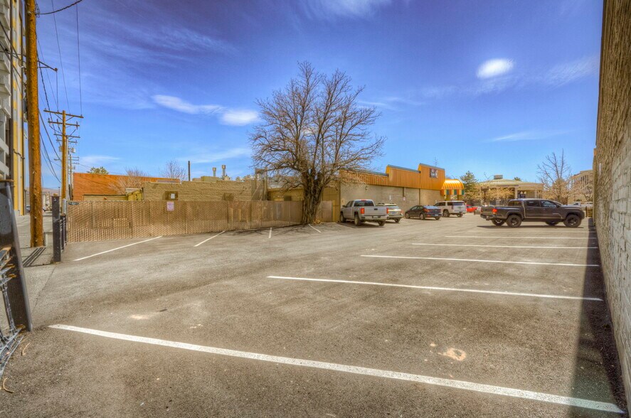 More Photos Of 922-926 Victorian Ave, Sparks General Retail For Sale