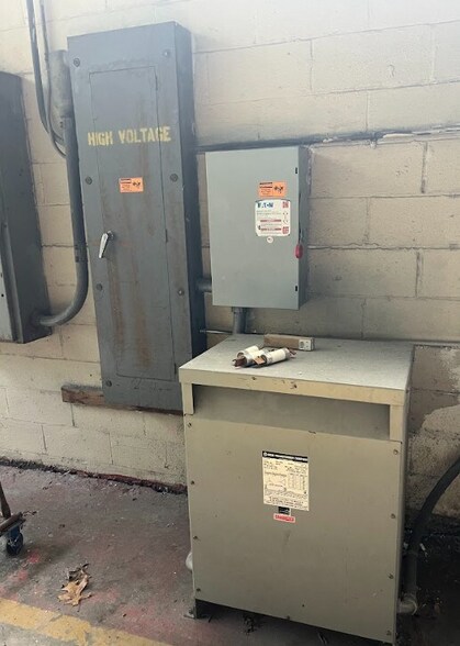 More Photos Of 342 US Highway 22, Green Brook Warehouse For Sale