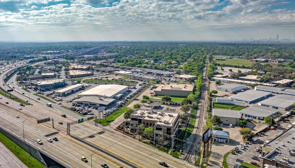More Photos Of 8998 Research Blvd, Austin Office For Lease