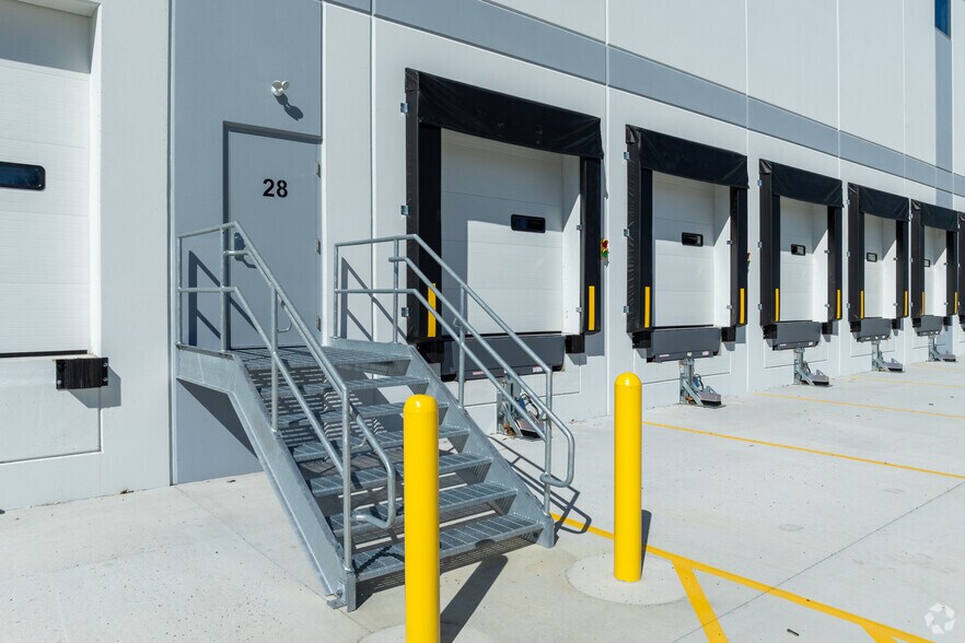 More Photos Of 85 Main St, Spotswood Industrial For Sale