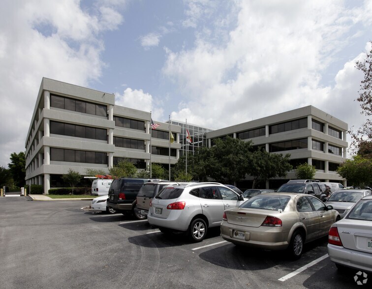 More Photos Of 851 Trafalgar Ct, Maitland Office For Lease