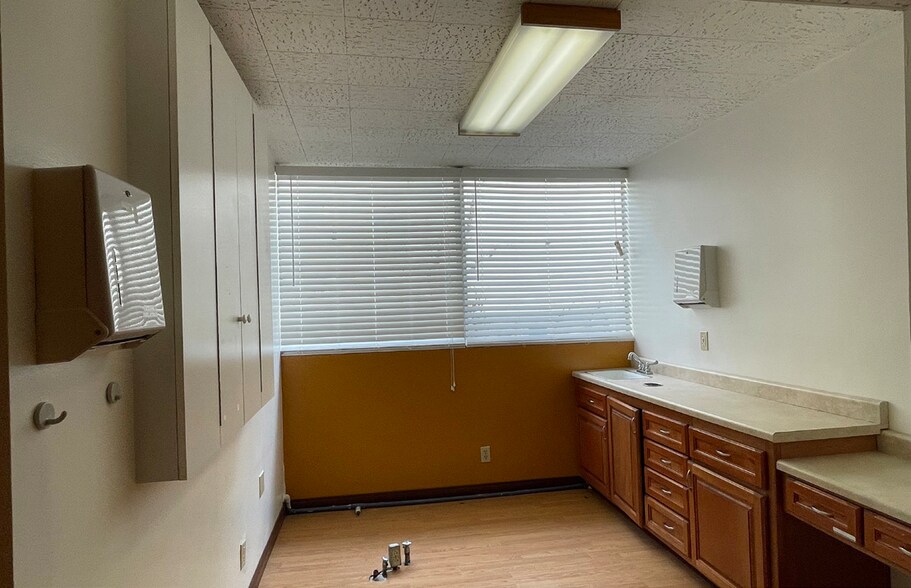 More Photos Of 1314 S Euclid St, Anaheim Medical For Sale