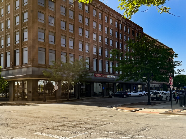 More Photos Of 132 S Water St, Decatur Coworking Space