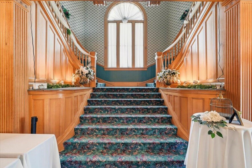 More Photos Of 530 1st Ave, Council Bluffs Lodge Meeting Hall For Sale