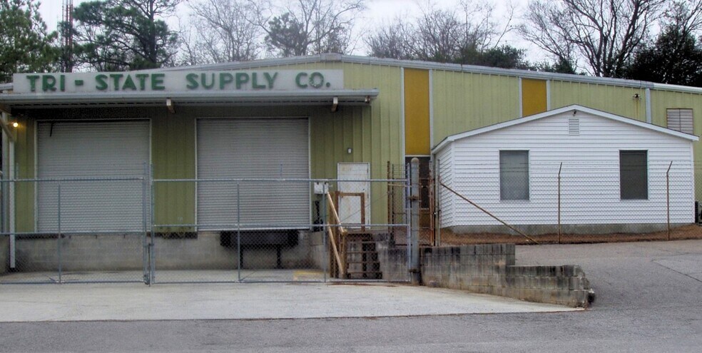 More Photos Of 137 Calvin Dr, Columbia Warehouse For Lease