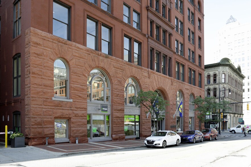 More Photos Of 40 Pearl St NW, Grand Rapids Office For Lease