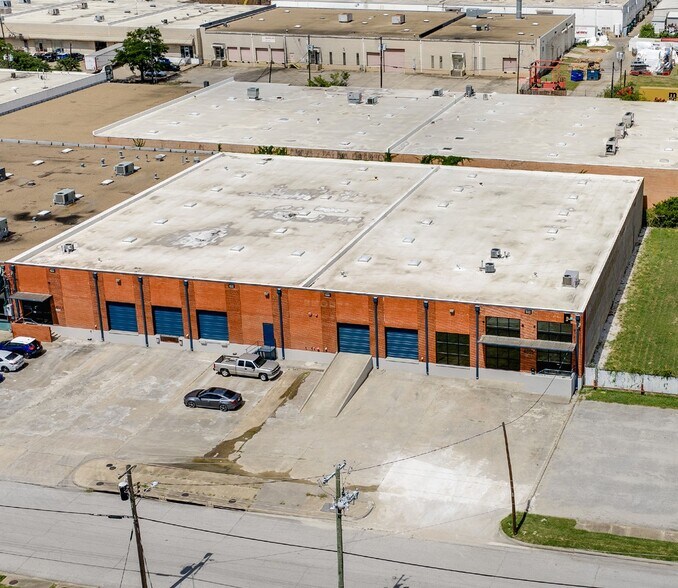 More Photos Of 4855 Cash Rd, Dallas Showroom For Lease