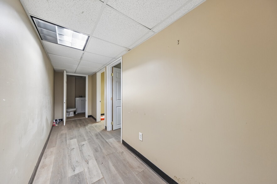 More Photos Of 175 Cedar Ln, Teaneck Medical For Lease