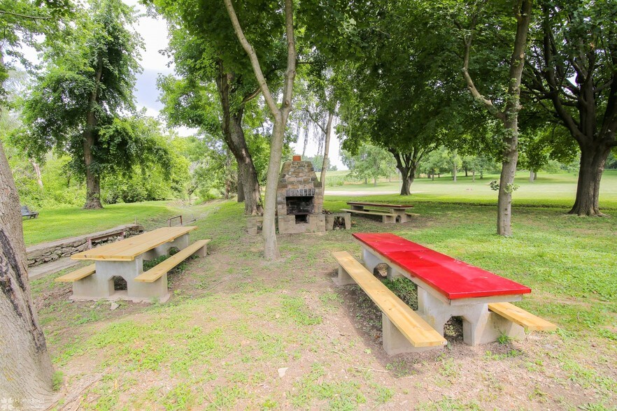 More Photos Of 3305 Municipal Dr, Whitehall Apartments For Sale