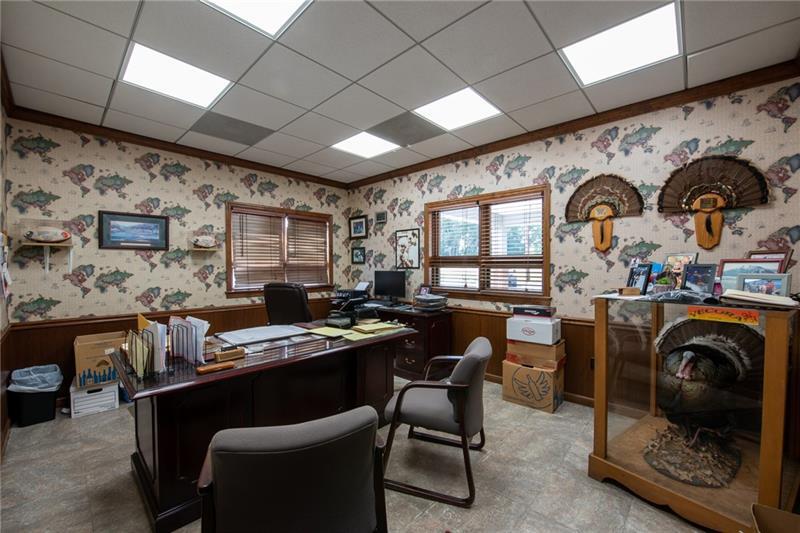 More Photos Of 2118 River Rd, North Apollo Auto Dealership For Sale