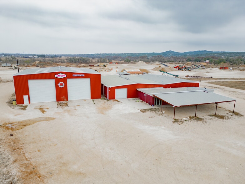 More Photos Of 120 Hermann Sons Rd, Comfort Warehouse For Lease