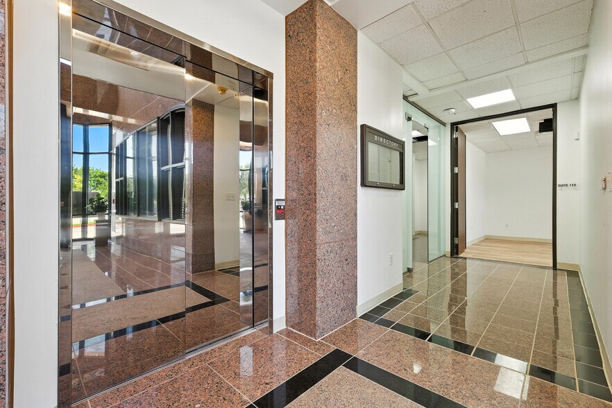 More Photos Of 1100 W Campbell Rd, Richardson Office For Lease