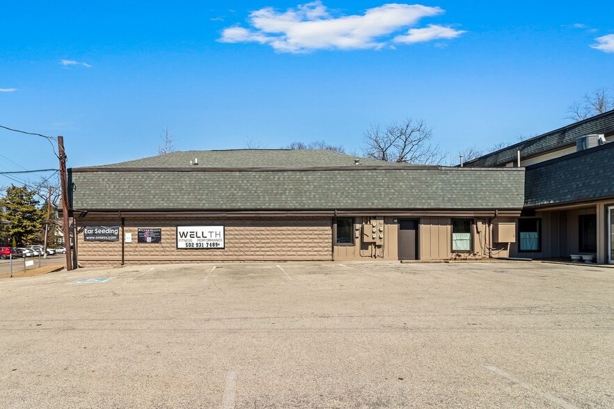 More Photos Of 2915 Frankfort Ave, Louisville Office For Lease