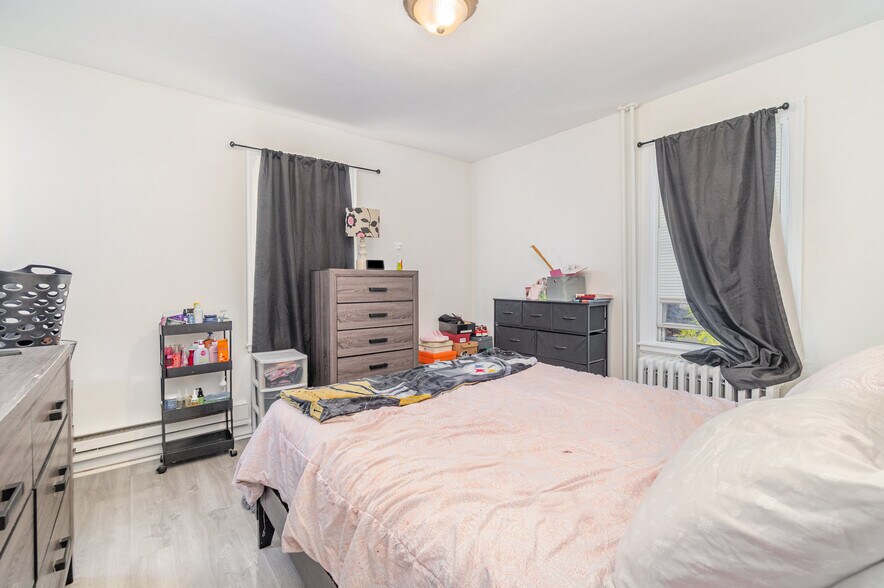 More Photos Of 1600 Regina St, Harrisburg Apartments For Sale