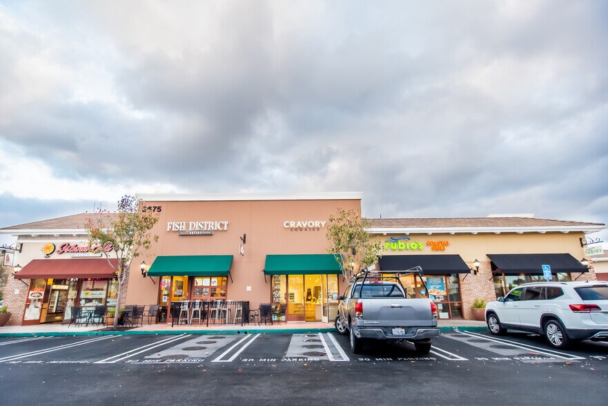 More Photos Of 2675 Gateway Rd, Carlsbad Unknown For Lease