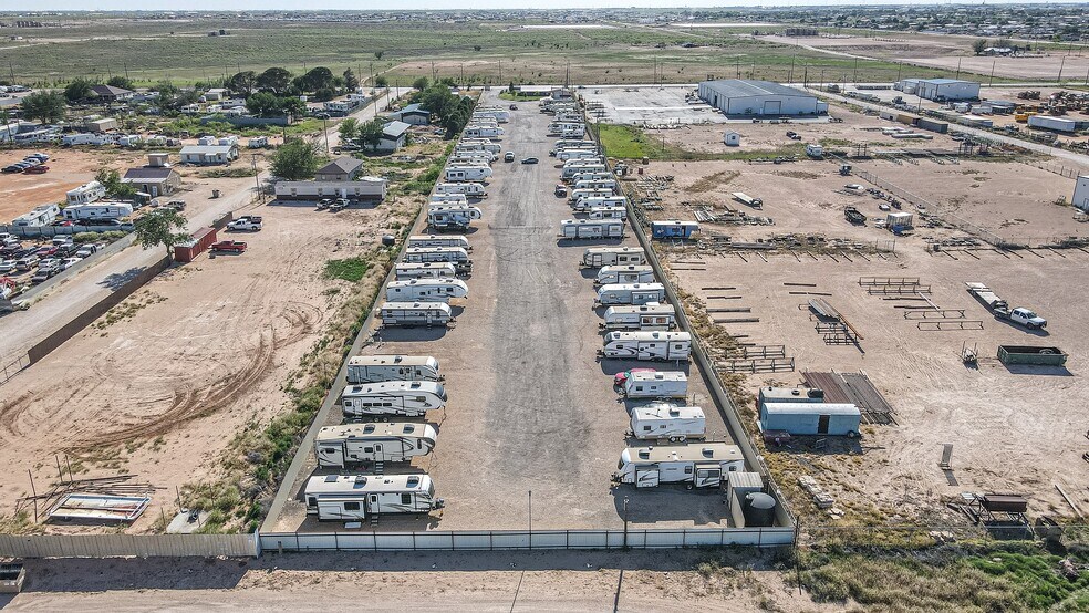 More Photos Of 3807 S County Road 1210, Midland Trailer Camper Park For Sale