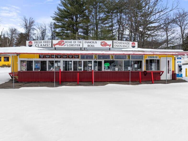 More Photos Of 691 Endicott St N, Laconia Restaurant For Sale