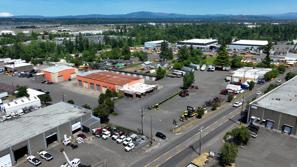 Primary Photo Of 6455 NE Columbia Blvd, Portland Warehouse For Lease