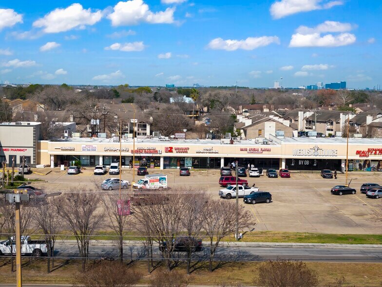 More Photos Of 12600 Bissonnet St, Houston Unknown For Lease