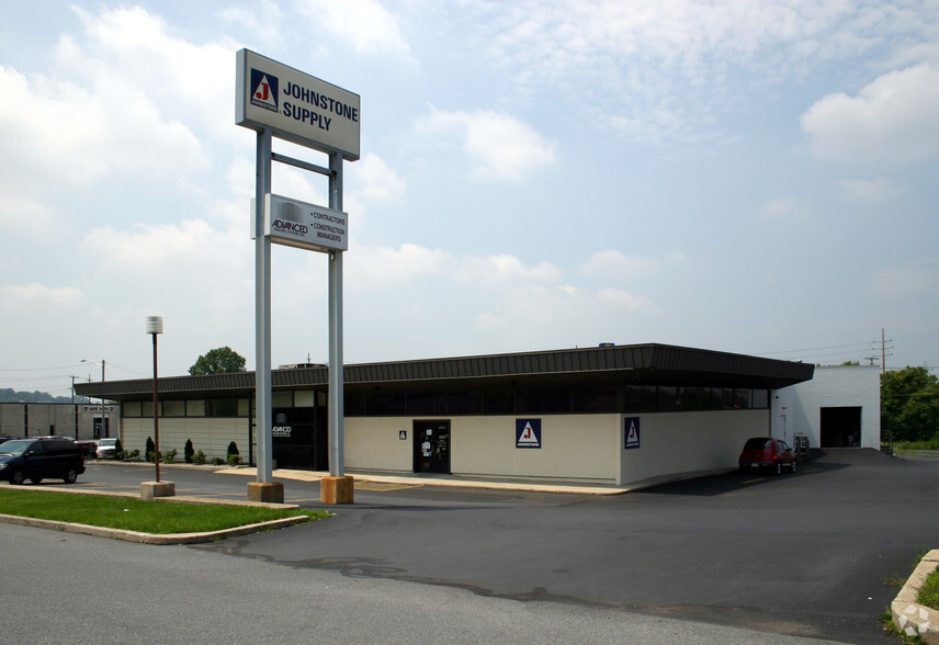 Primary Photo Of 2300 N 5th St, Muhlenberg Township Flex For Lease