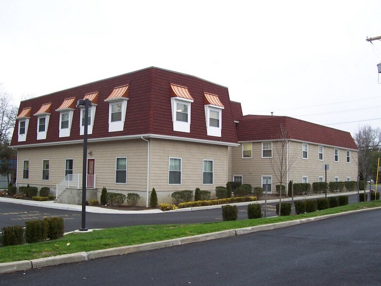 More Photos Of 1000 State Route 34, Matawan Office For Lease