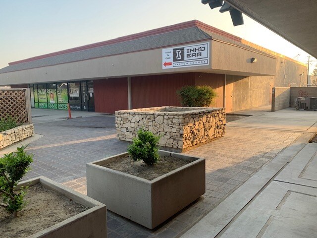 More Photos Of 2500 New Stine Rd, Bakersfield Unknown For Lease