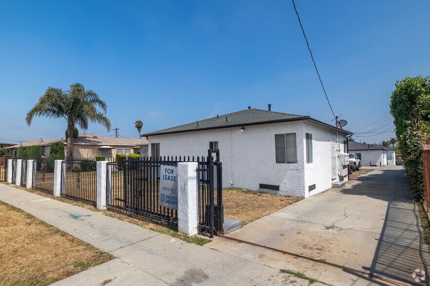 More Photos Of 1525 W 105th St, Los Angeles Apartments For Sale