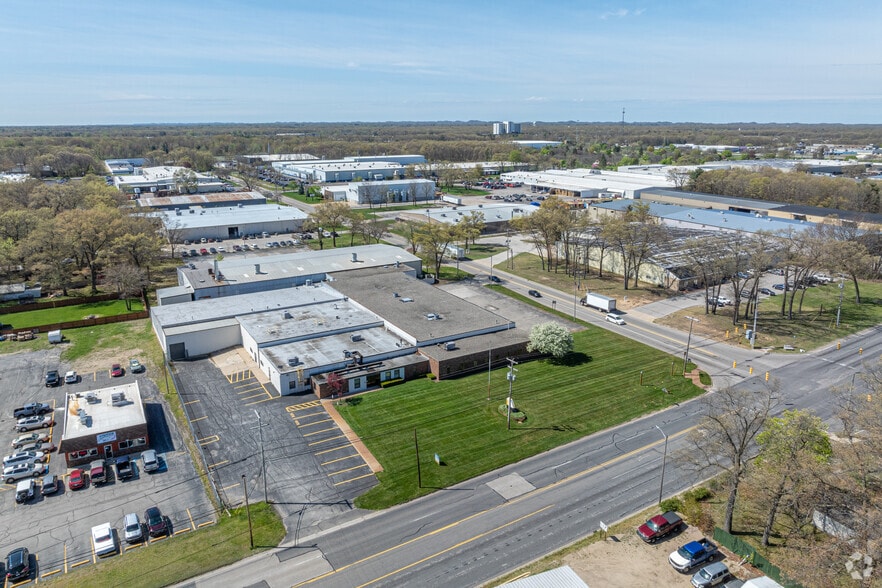 Primary Photo Of 1985 E Laketon Ave, Muskegon Manufacturing For Sale