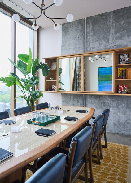 More Photos Of 109 N 12th St, Brooklyn Coworking Space