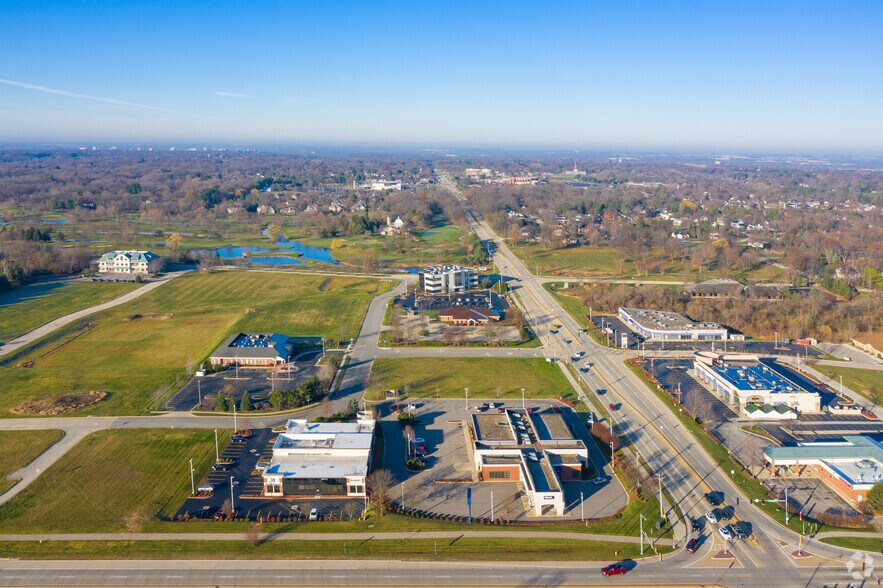 More Photos Of 6801 Spring Creek Rd, Rockford Office For Lease