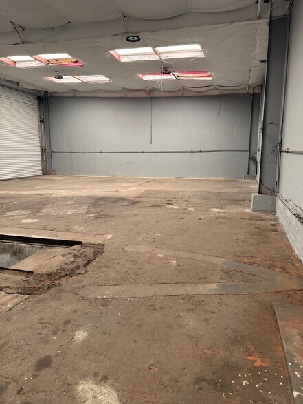 More Photos Of 112 Belle Ter, Bakersfield Truck Terminal For Lease