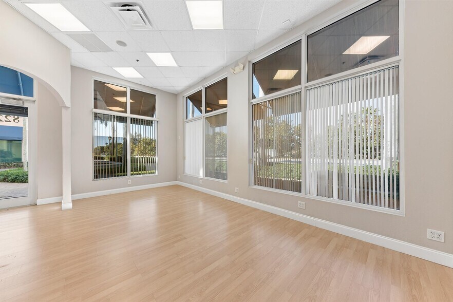 More Photos Of 826 N Dixie Hwy, Lantana Apartments For Sale