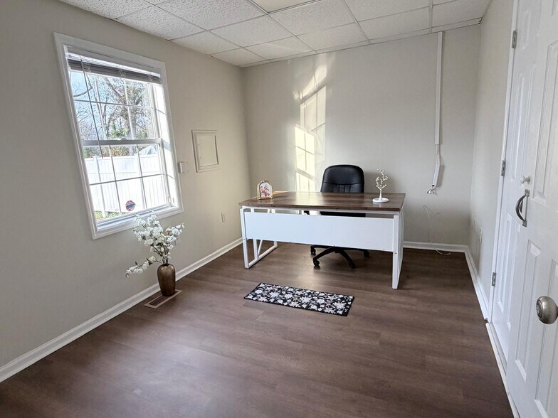 More Photos Of 730 S Church St, Spartanburg Office Residential For Lease
