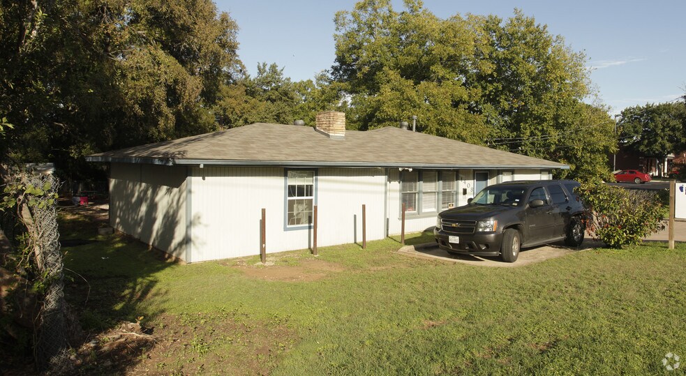 Primary Photo Of 1408 W Stassney Ln, Austin Storefront Retail Office For Lease