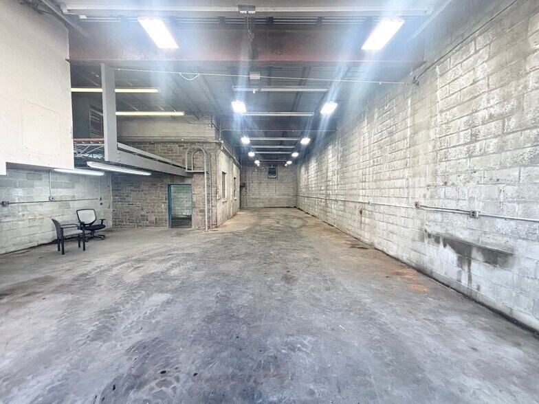More Photos Of 11 Marlboro St, Malden Warehouse For Lease