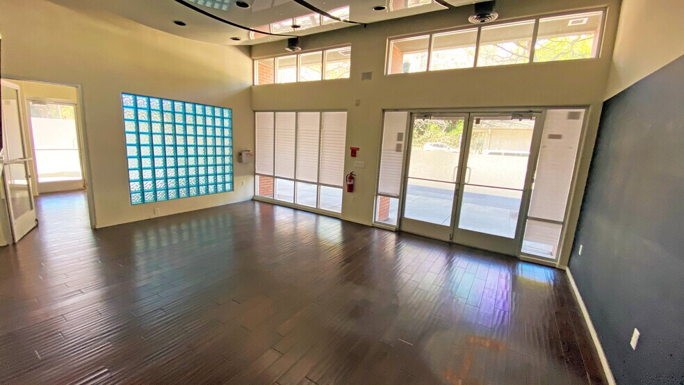 More Photos Of 2030 N Pacific Ave, Santa Cruz Apartments For Sale