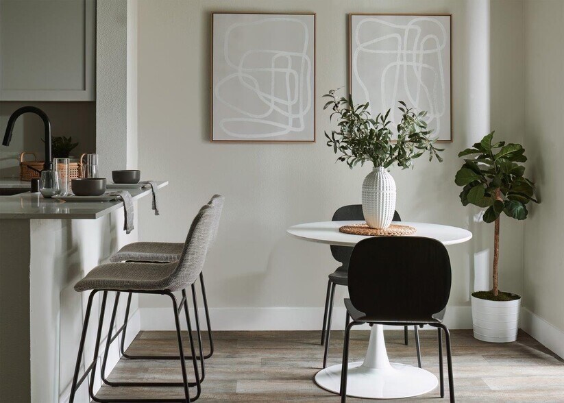 More Photos Of 2231 NE Bridgecreek Ave, Vancouver Apartments For Sale