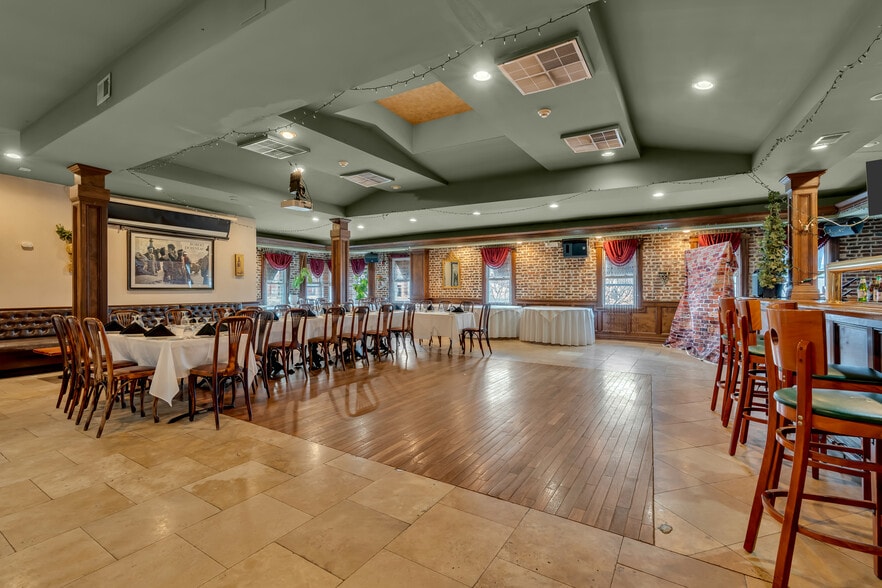 More Photos Of 800-802 Main St, Bradley Beach Restaurant For Sale