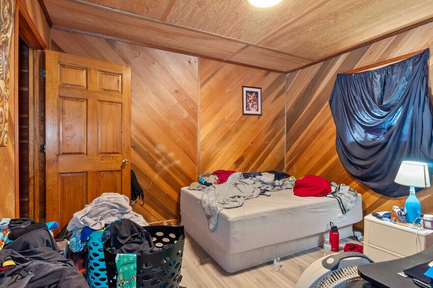 More Photos Of 2000 Old Tullahoma Rd, Winchester Apartments For Sale
