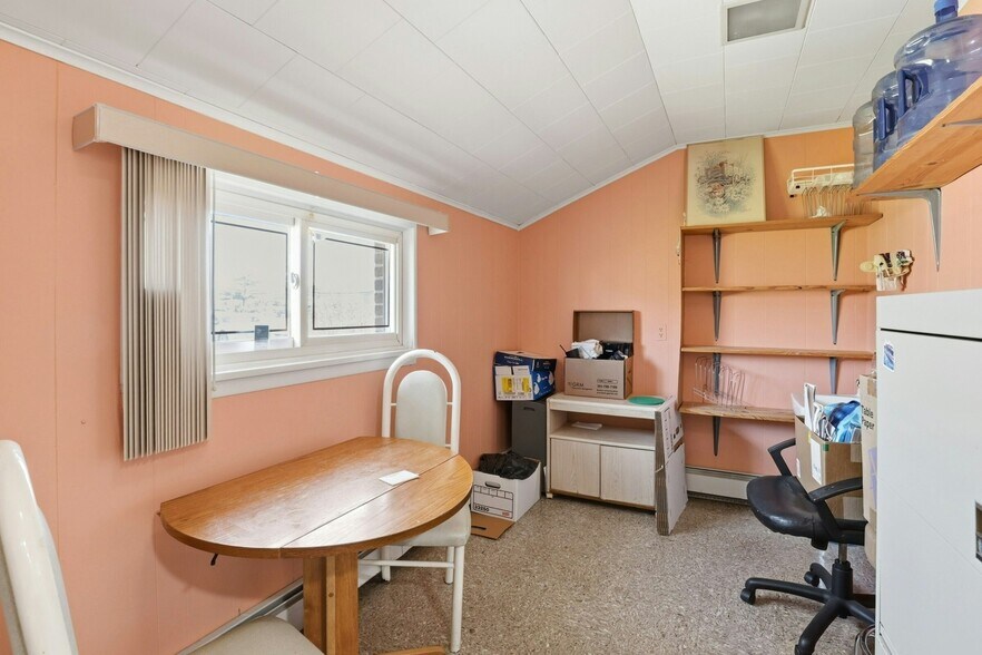 More Photos Of 4169 Iris Pl, Bethpage Medical For Sale