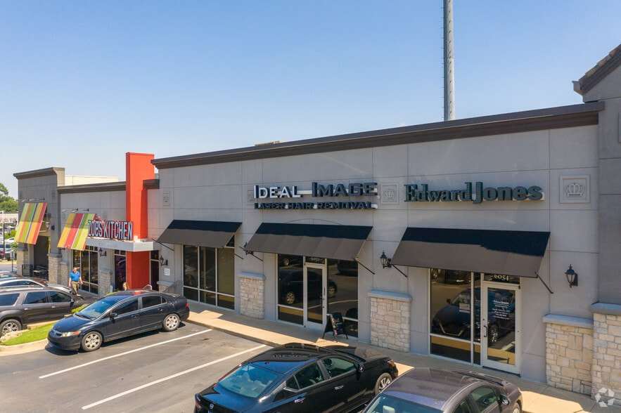 More Photos Of 6006-6040 S Yale Ave, Tulsa Unknown For Lease