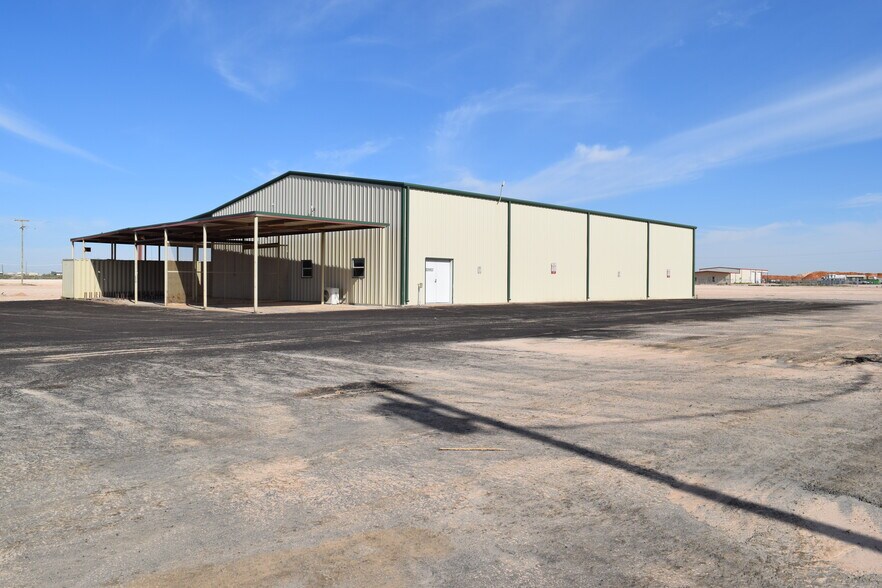 More Photos Of 9701 FM 307, Midland Flex For Lease