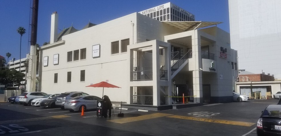 More Photos Of 3832 Wilshire Blvd, Los Angeles Storefront Retail Office For Lease