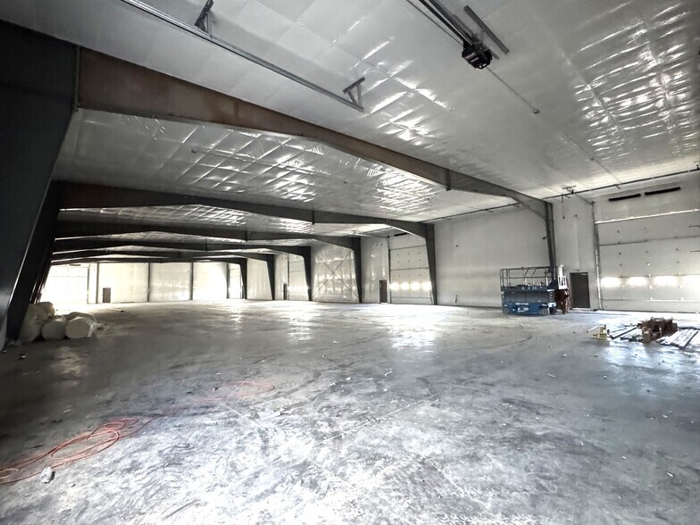 More Photos Of 1347 Johnson ln, Billings Industrial For Lease